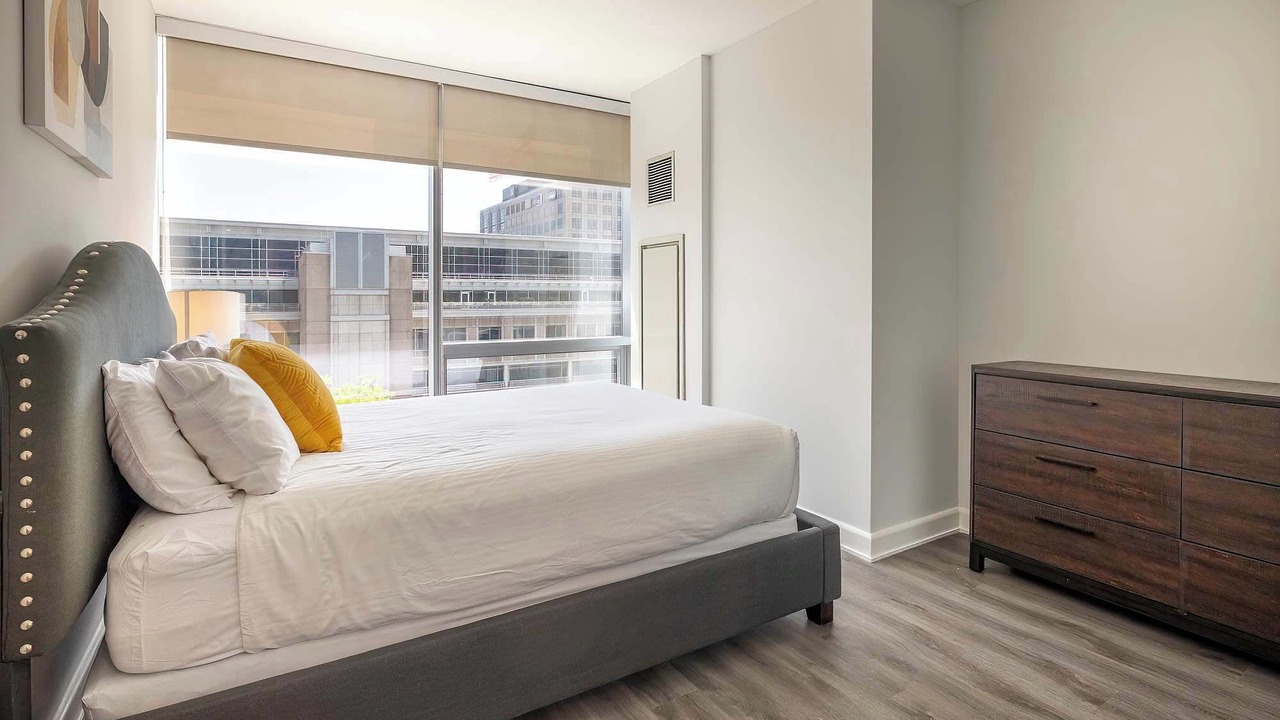 Photo of Bedroom in Downtown