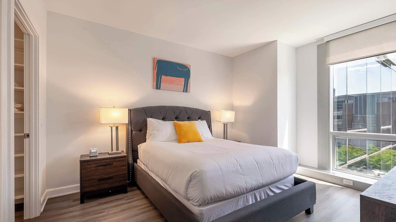 Photo of Bedroom in Downtown