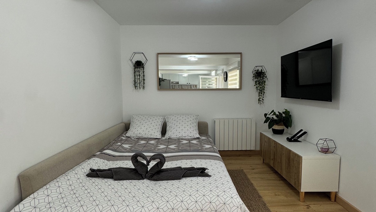 Photo of Bedroom in Saint-Symphorien-d'Ancelles