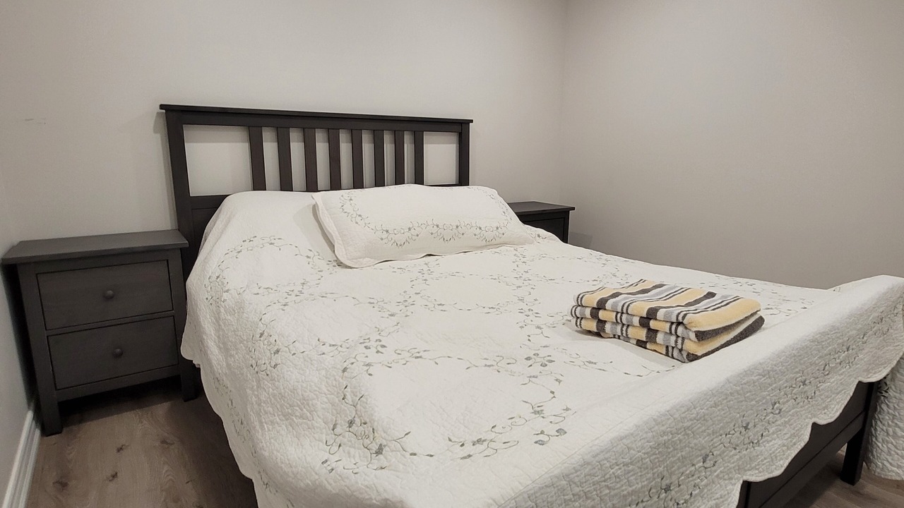 Photo of Bedroom in The Peanut
