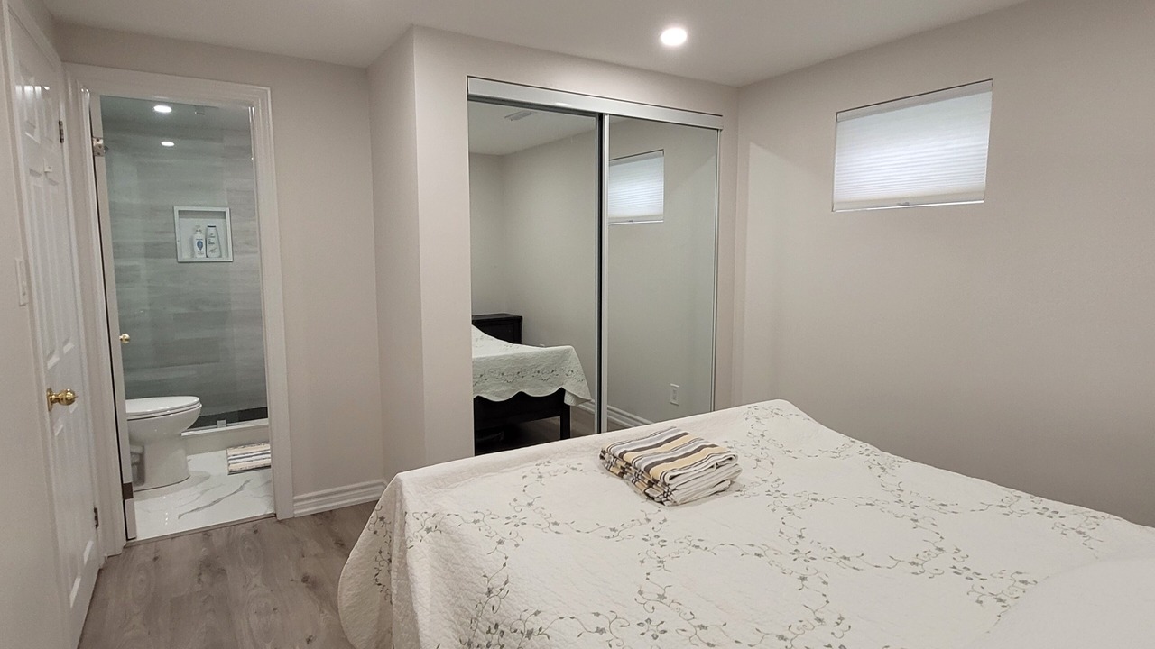Photo of Bedroom in The Peanut