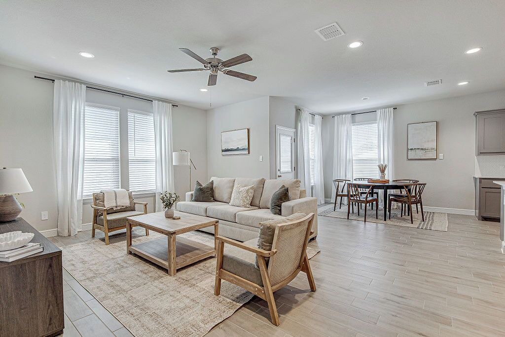 Photo of Livingroom in Joshua