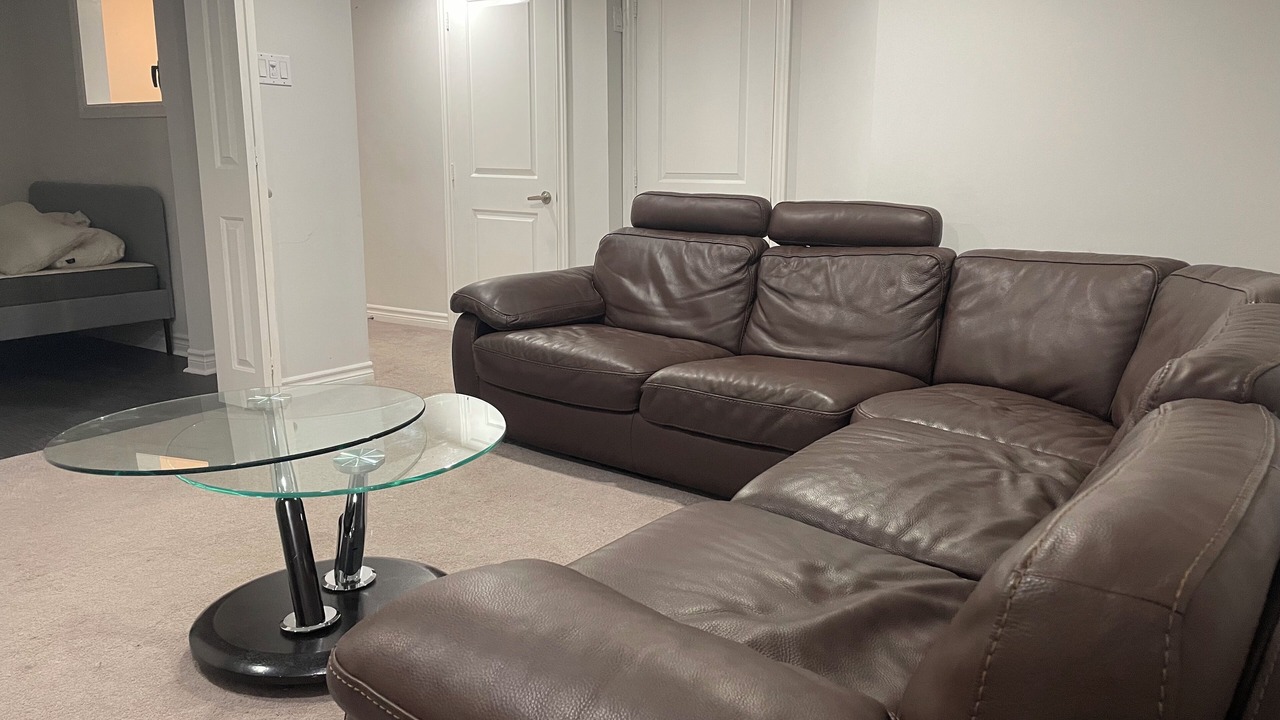 Photo of Livingroom in Richmond Hill