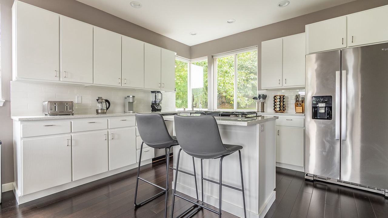Photo of Kitchen in Southeast Magnolia