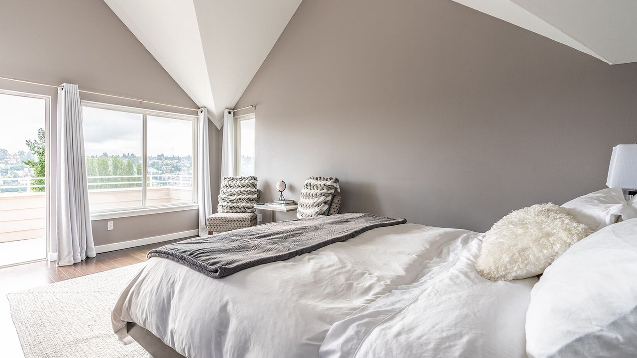 Photo of Bedroom in Southeast Magnolia