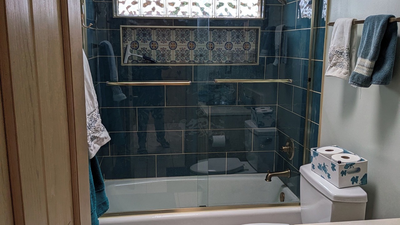 Photo of Bathroom in Eldorado at Santa Fe