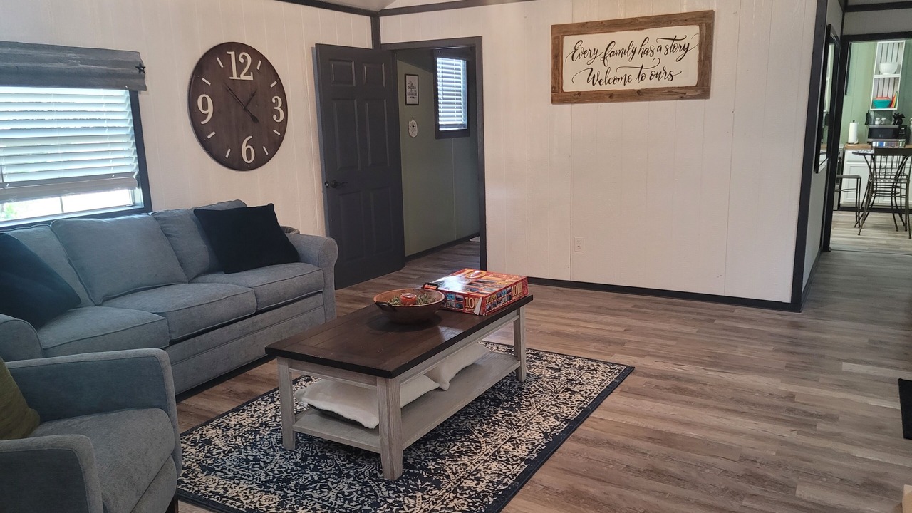 Photo of Livingroom in Lometa