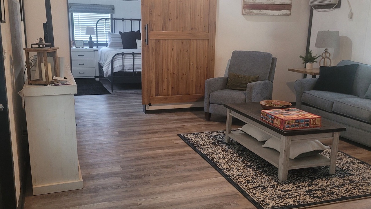 Photo of Livingroom in Lometa