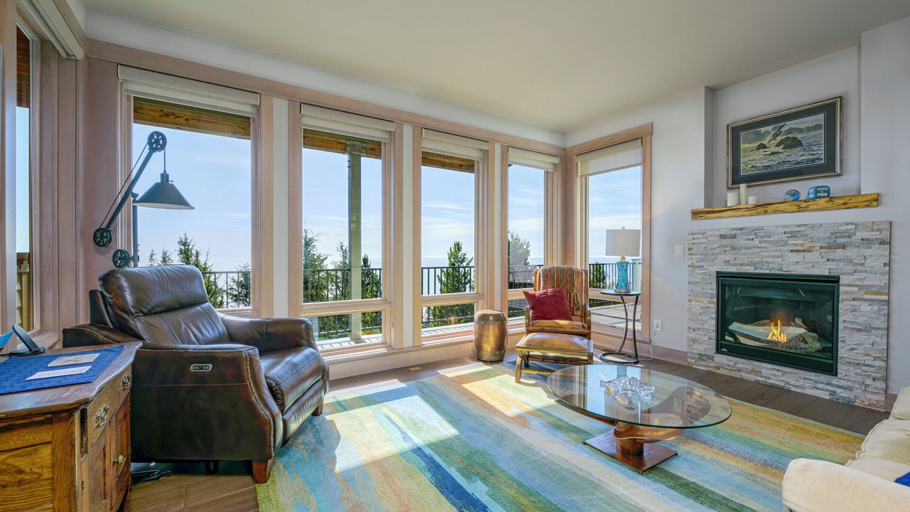 Photo of Livingroom in Oceanside