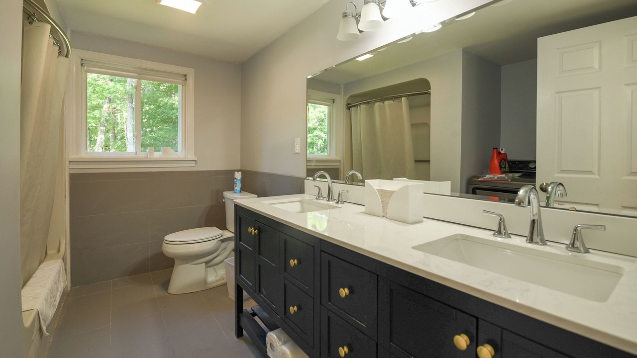 Photo of Others in Harrison