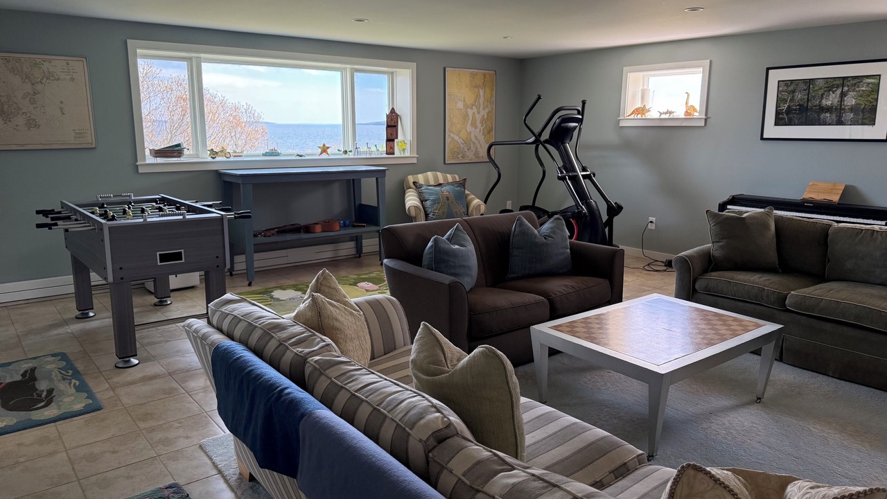 Photo of Others in Blue Hill