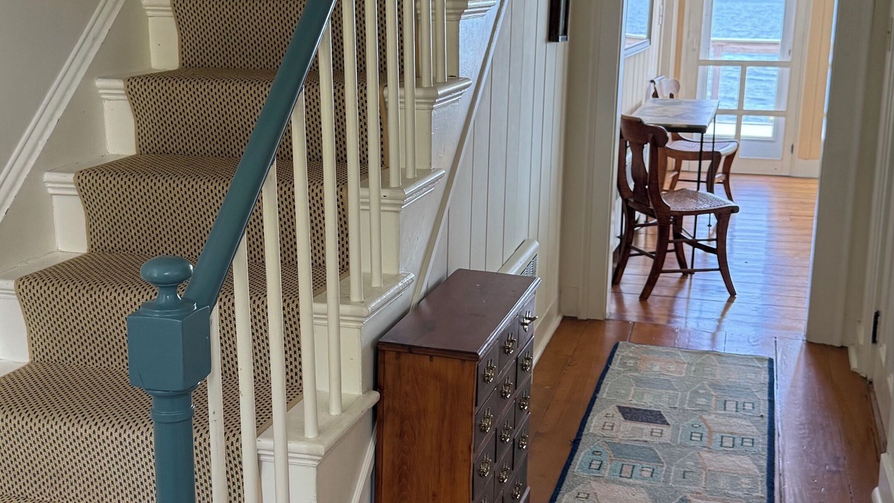 Photo of Others in Blue Hill