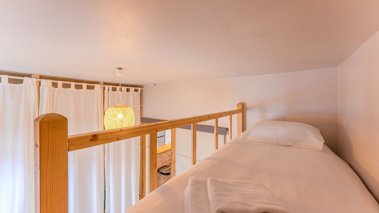 Photo of Bedroom in Quai de la Fosse