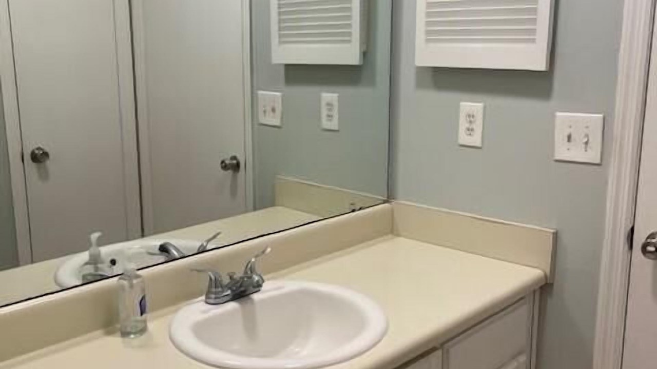 Photo of Bathroom in St. Marys