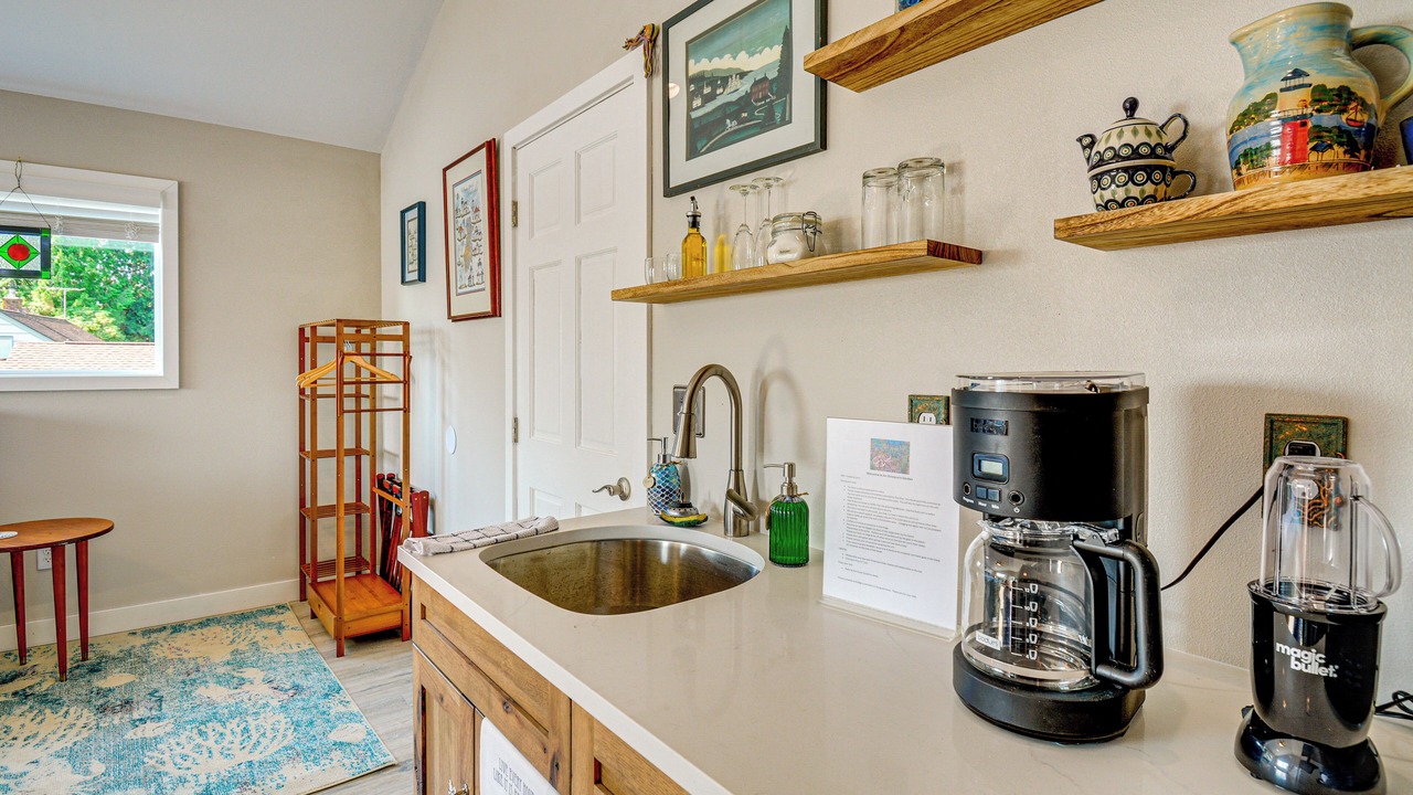 Photo of Others in West Hills