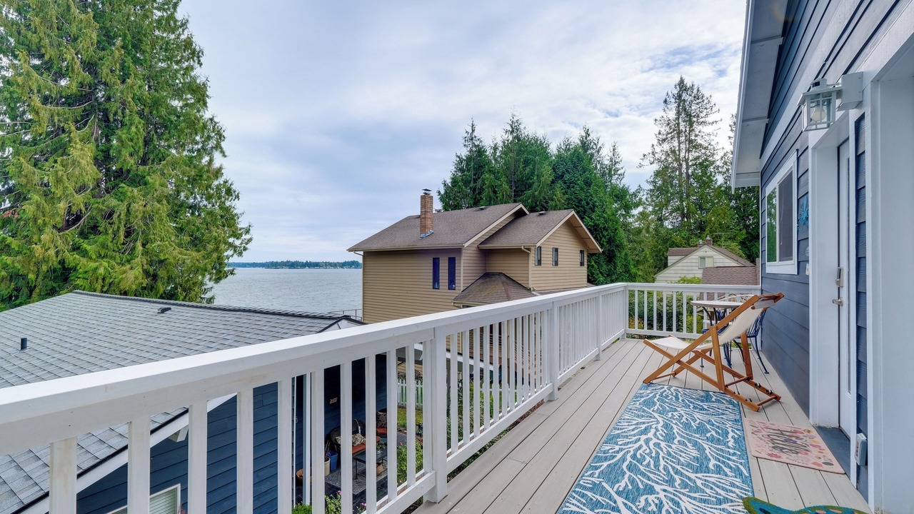Photo of Patio Balcony in West Hills