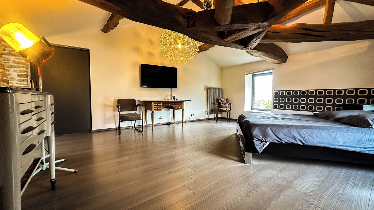 Photo of Bedroom in Charnay-les-Macon