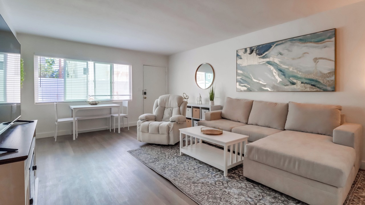 Photo of Livingroom in Coronado