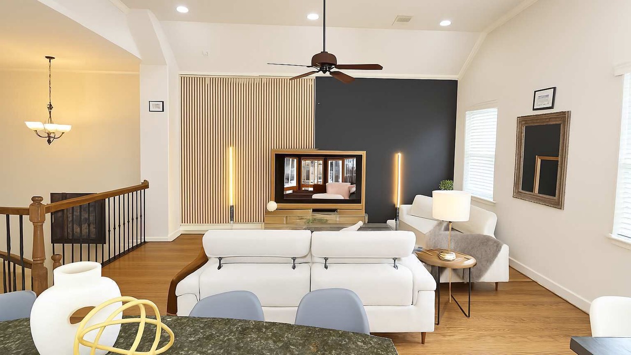 Photo of Livingroom in Woodlake - Briar Meadow