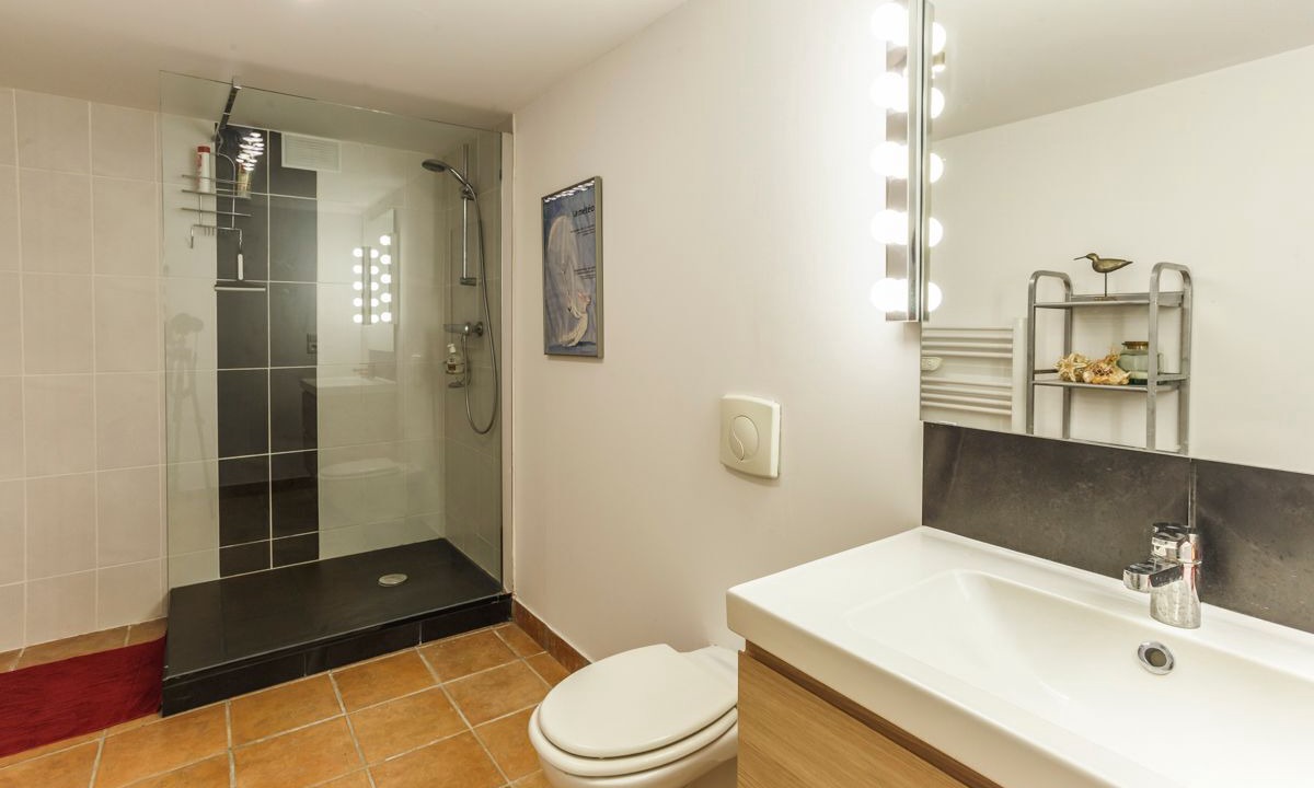 Photo of Bathroom in Margon