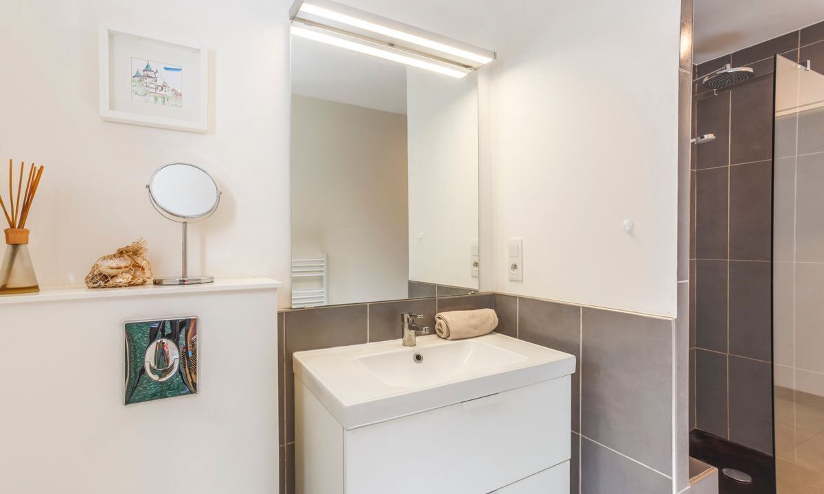 Photo of Bathroom in Margon