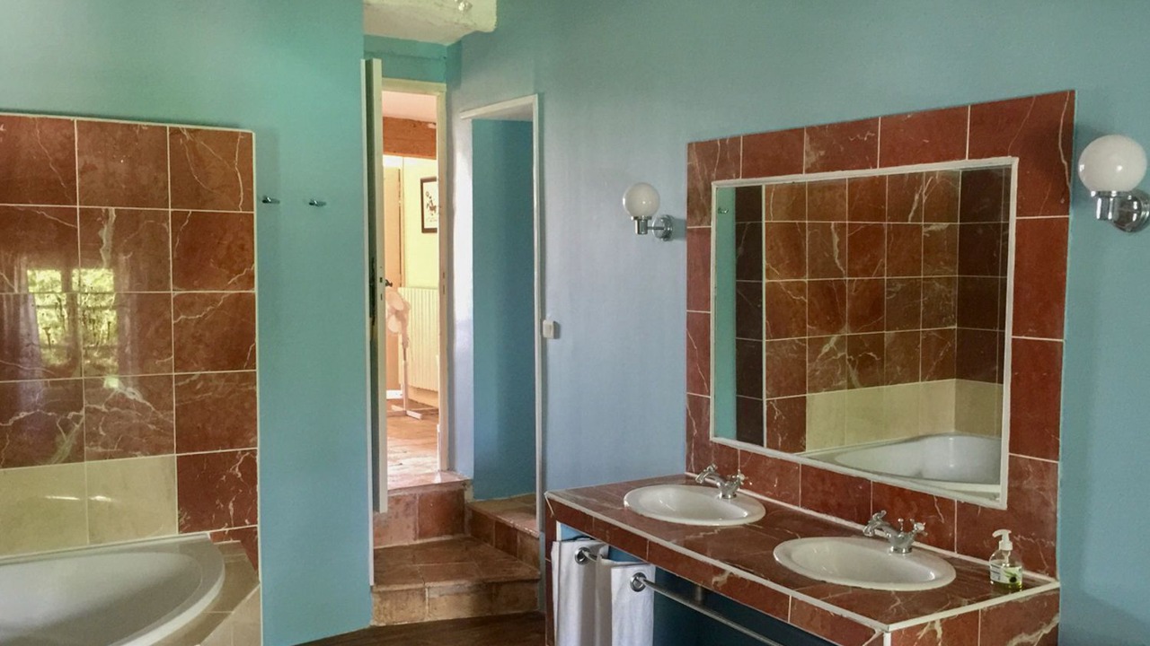 Photo of Bathroom in Saint-Paulet