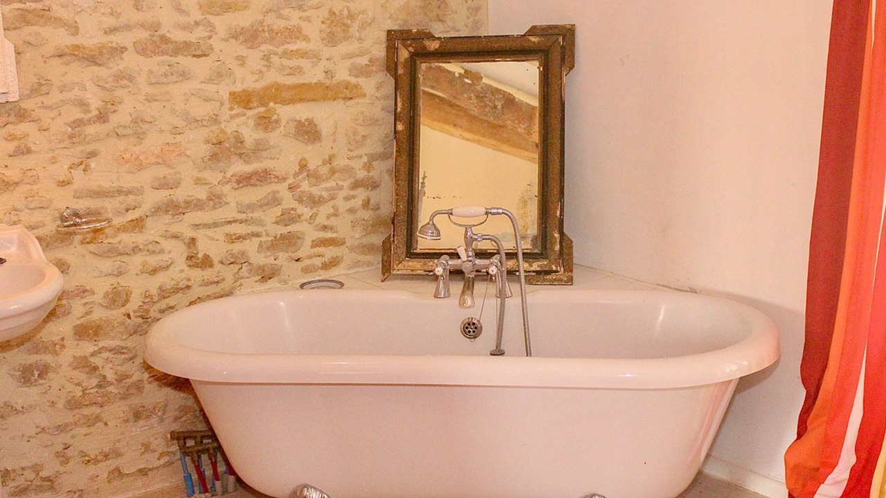 Photo of Bathroom in Saint-Paulet