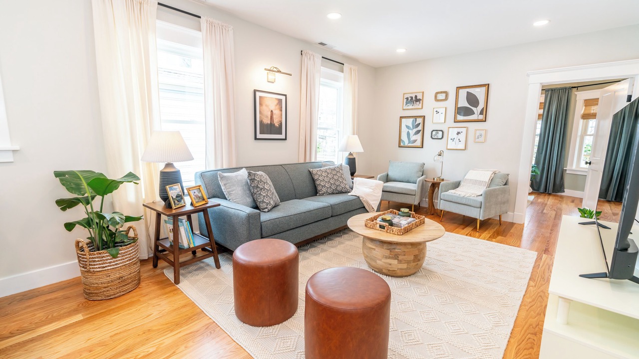 Photo of Livingroom in Prospect Hill
