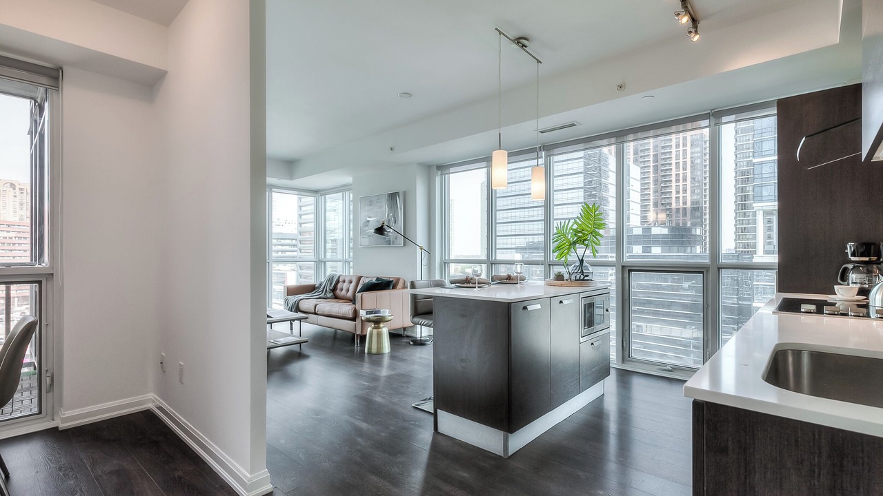 Photo of Livingroom in Willowdale