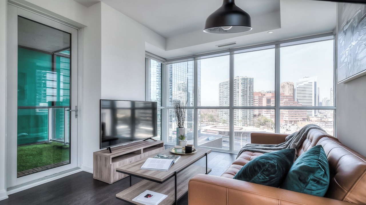 Photo of Livingroom in Willowdale