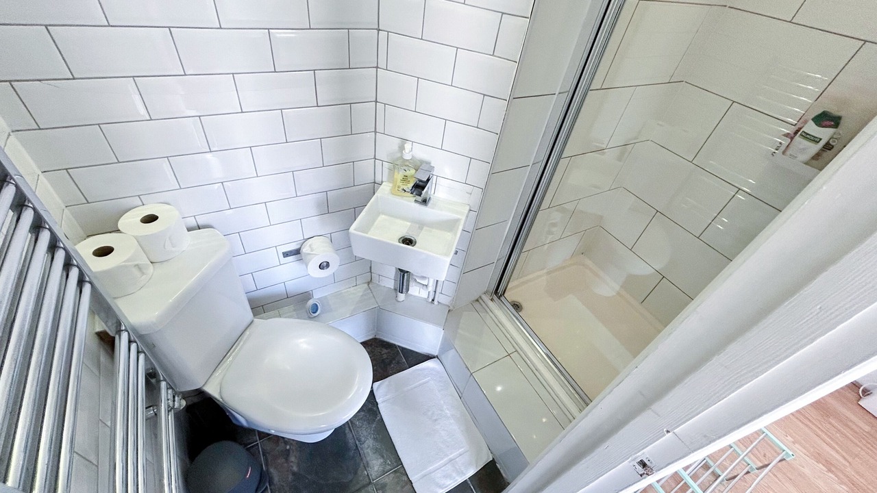 Photo of Bathroom in Barbican