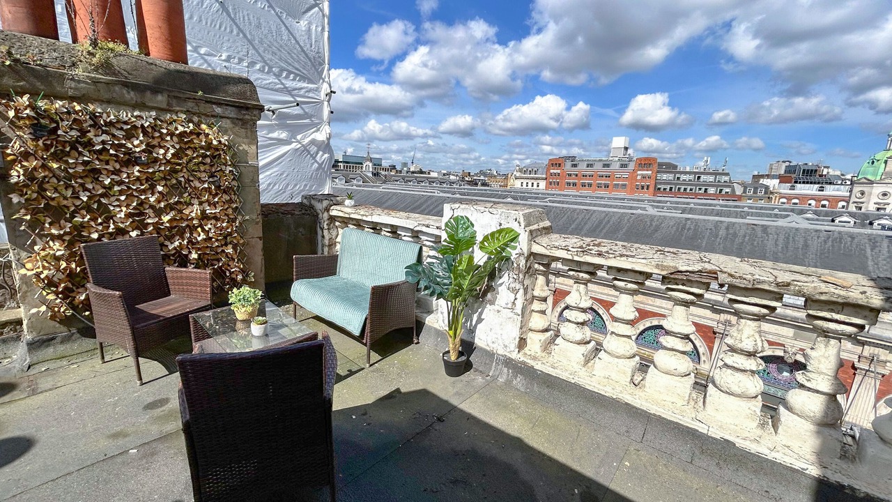 Photo of Patio Balcony in Barbican