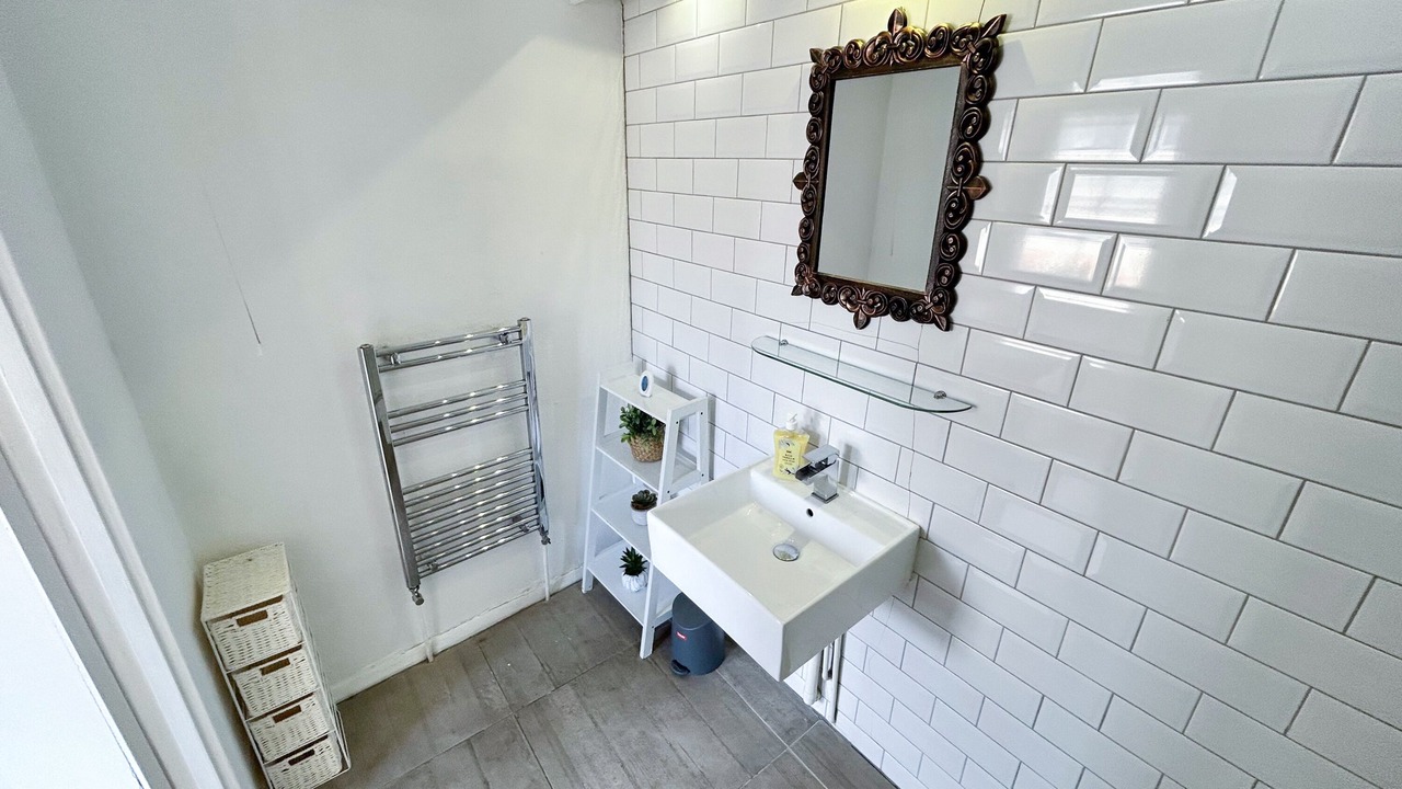 Photo of Bathroom in Barbican