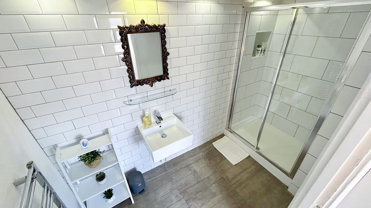 Photo of Bathroom in Barbican