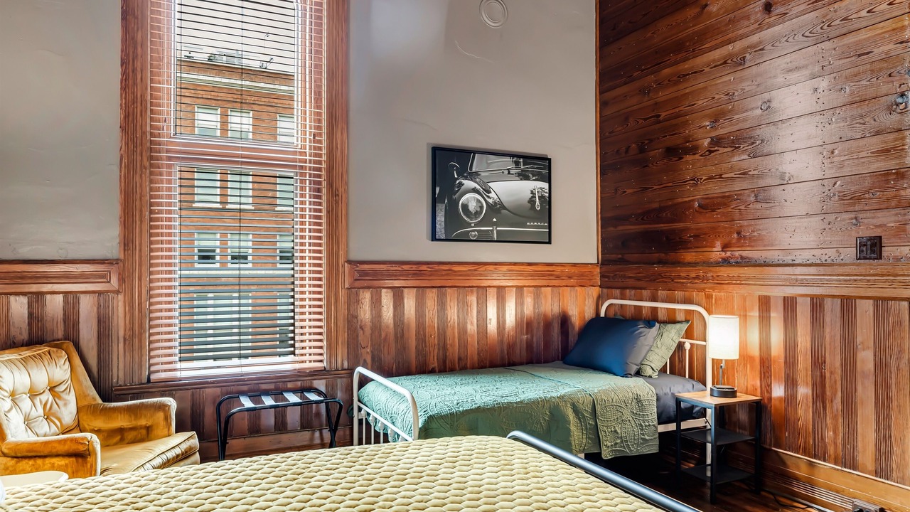 Photo of Bedroom in Downtown