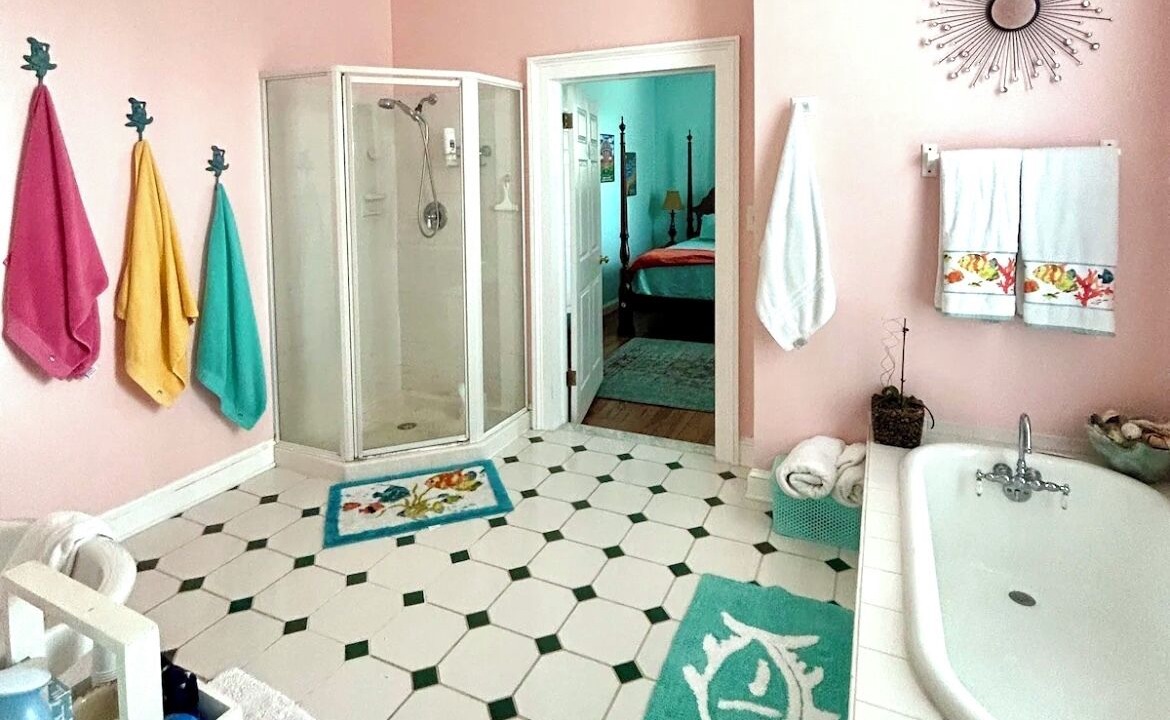 Photo of Bathroom in New Bern