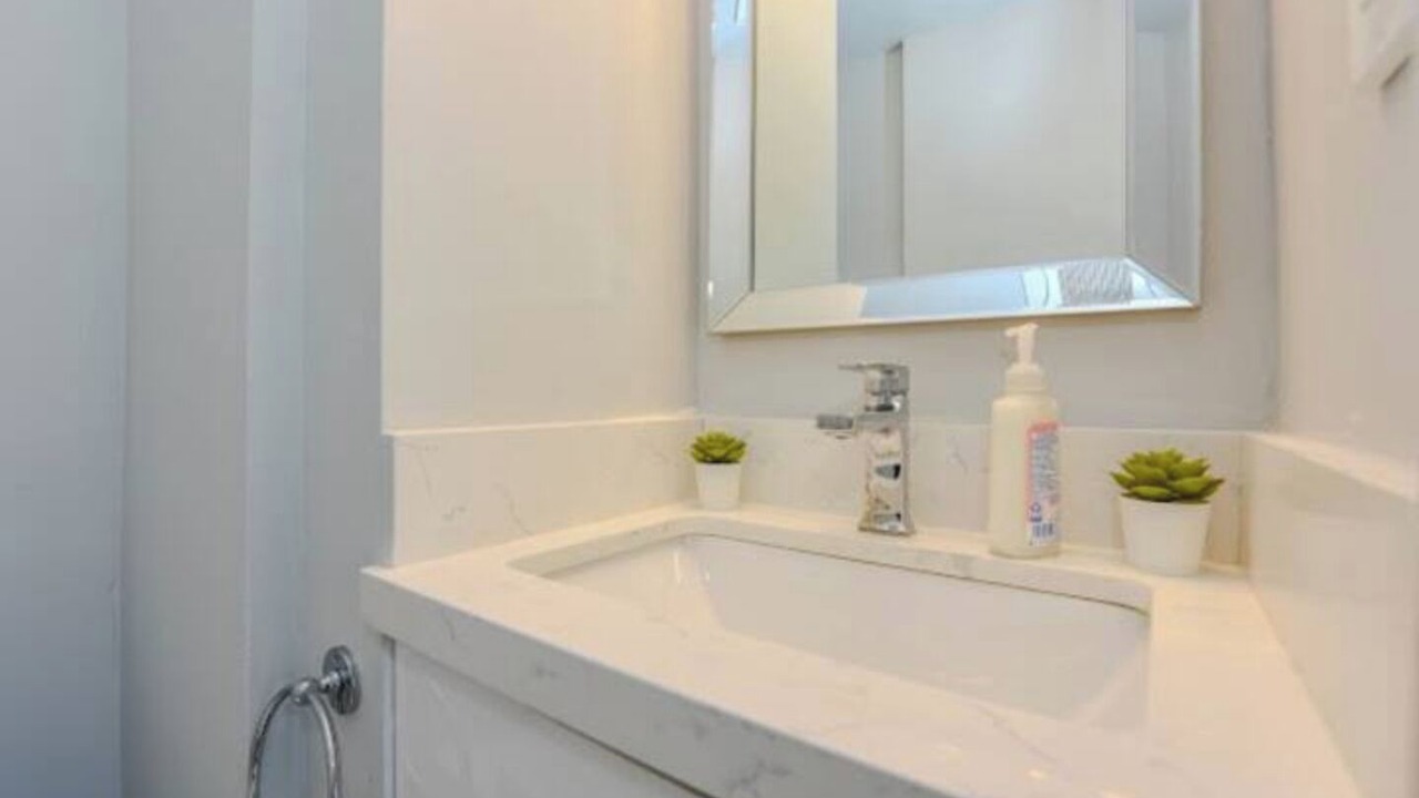 Photo of Bathroom in Lisgar