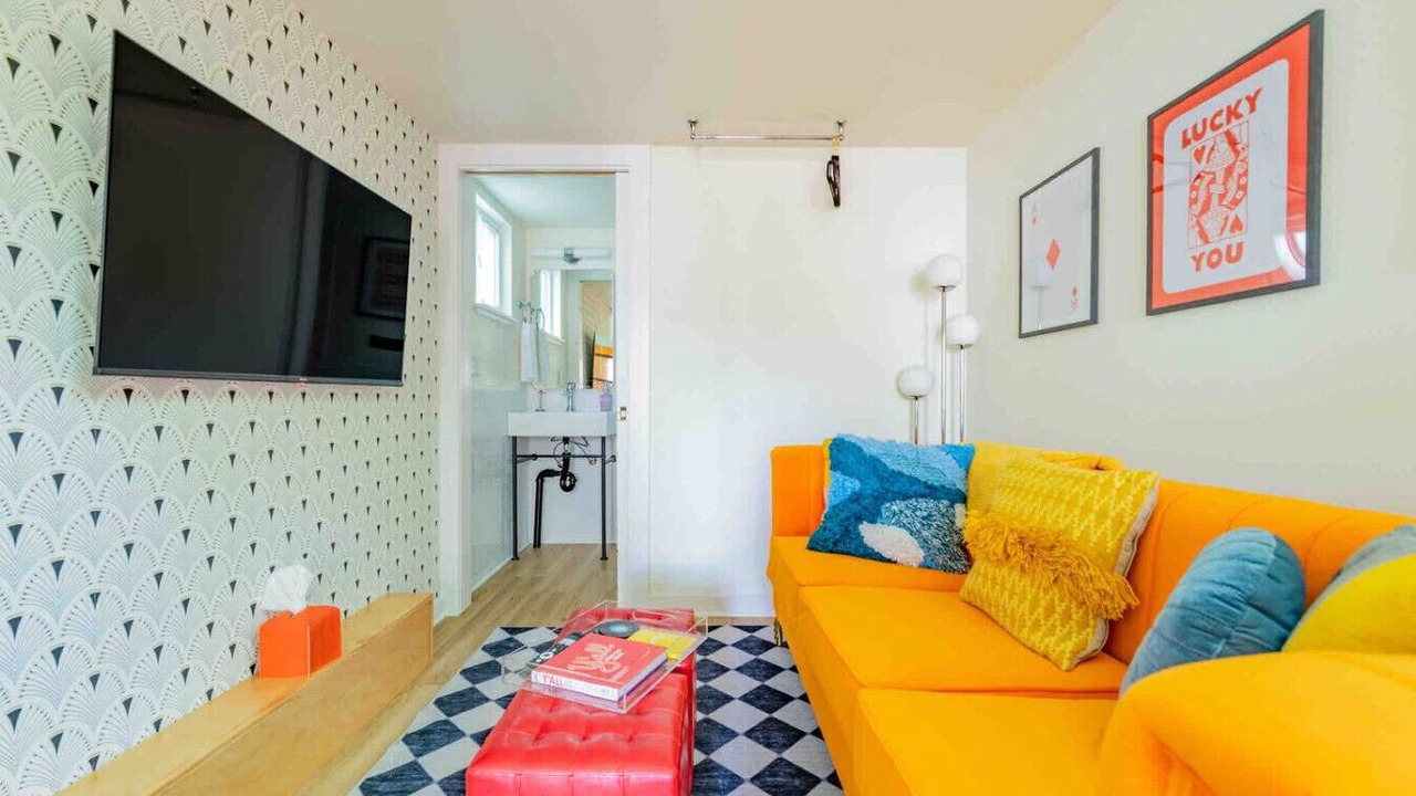 Photo of Livingroom in Central East Austin