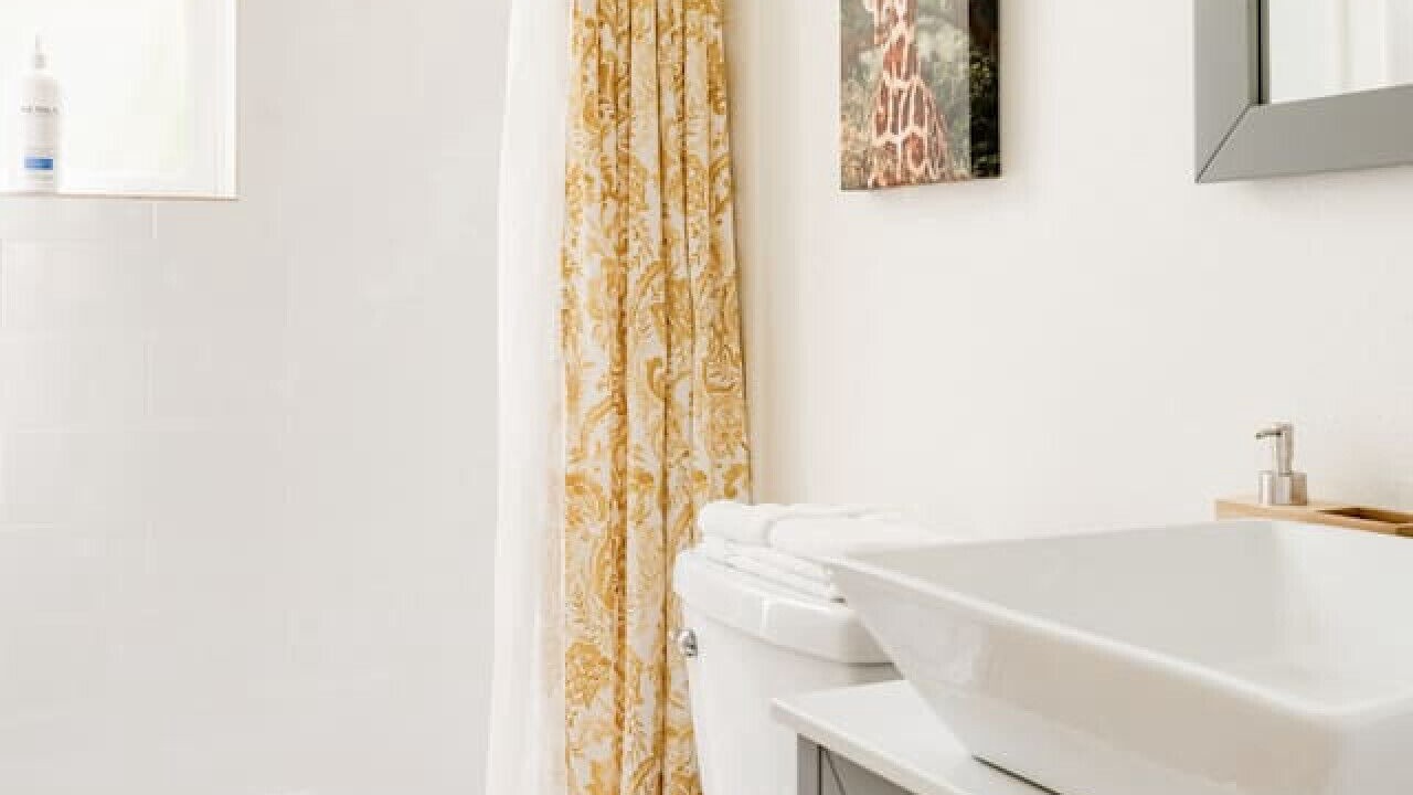 Photo of Bathroom in Johnston Terrace