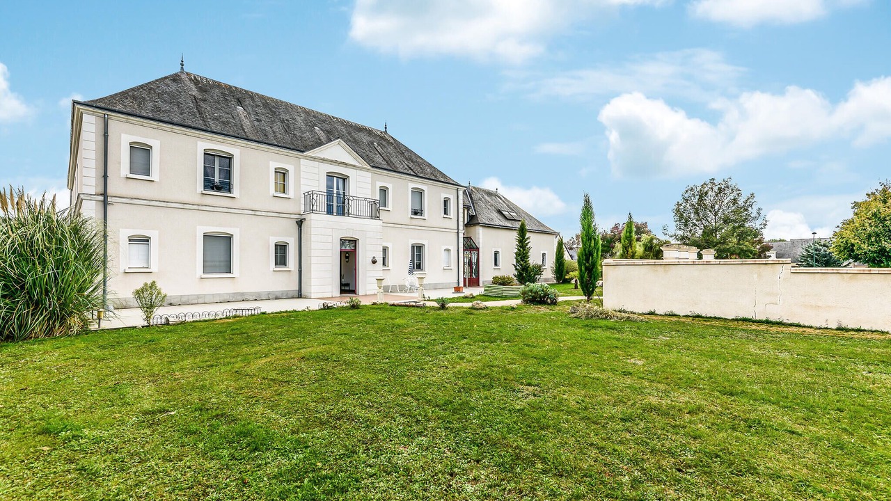 Photo of Others in Saint-Cyr-sur-Loire