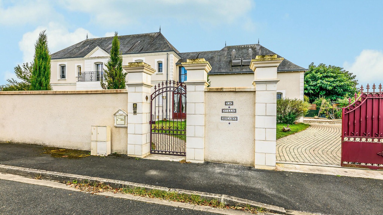 Photo of Others in Saint-Cyr-sur-Loire