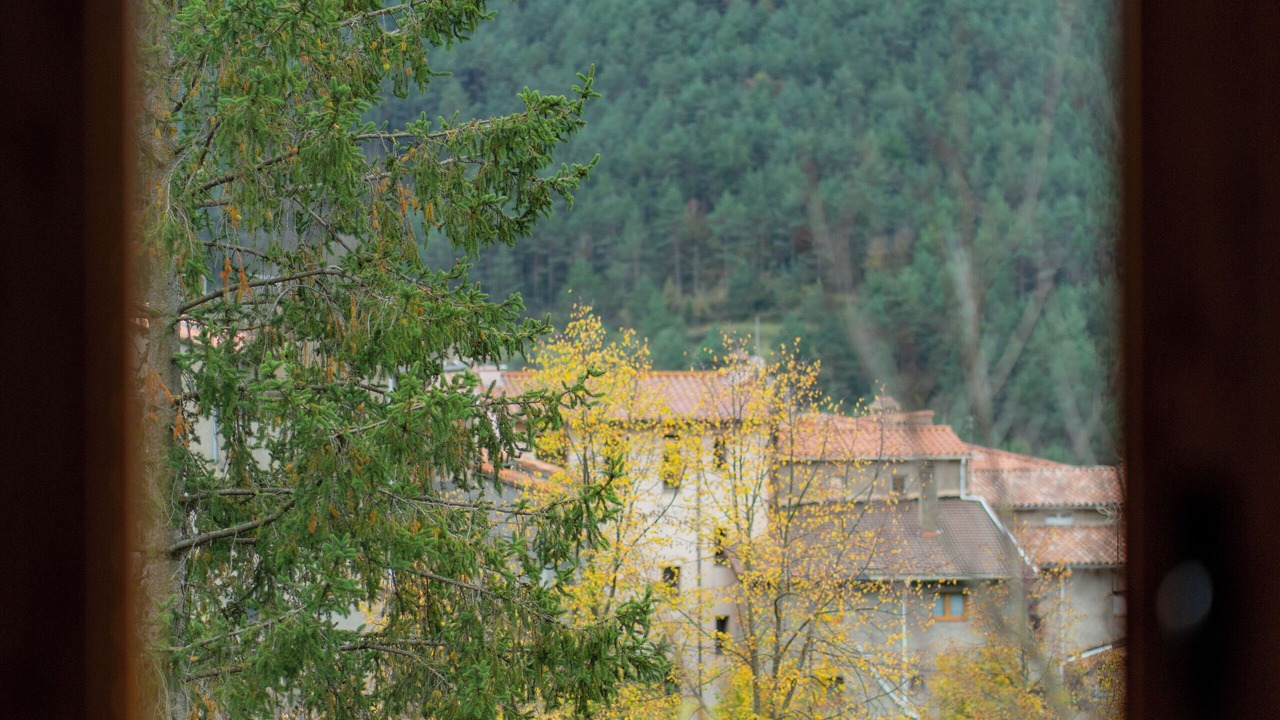 Photo of Others in Gombren