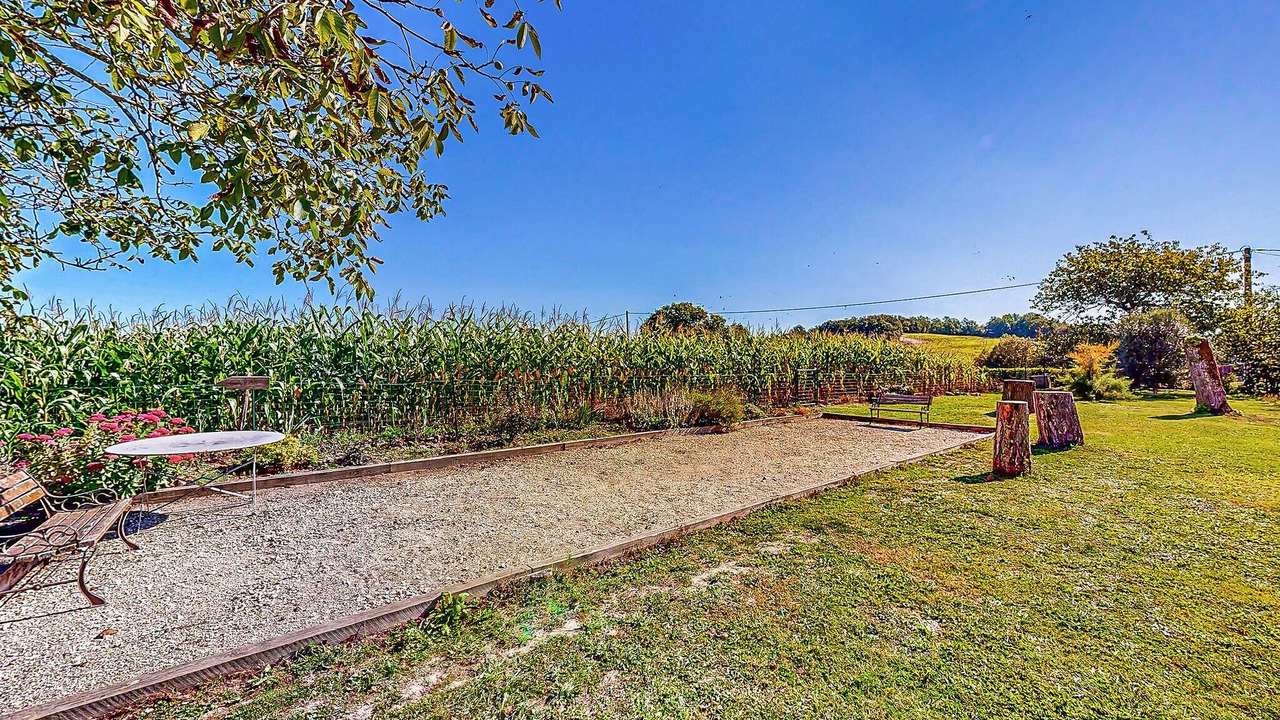 Photo of Others in Castillonnes