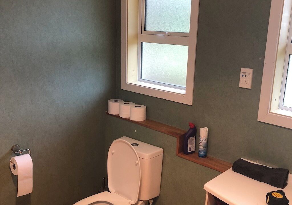 Photo of Bathroom in Broadlands Forest