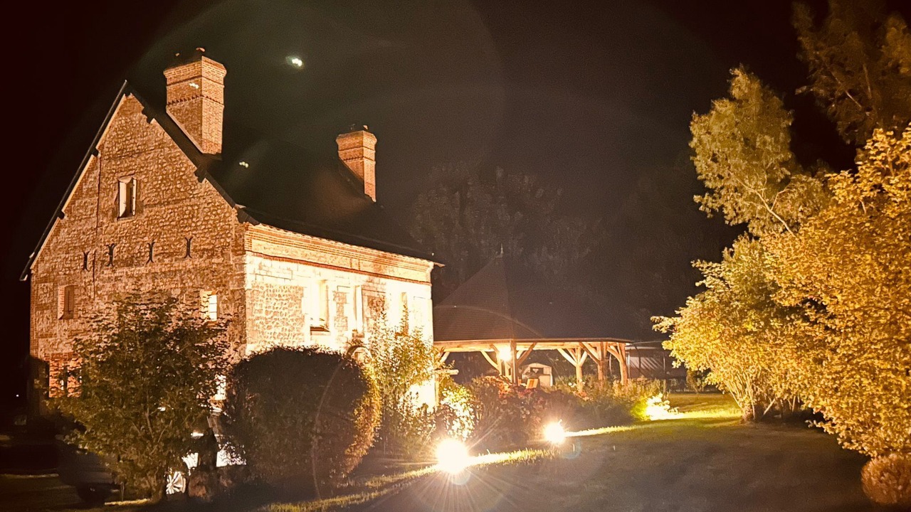 Photo of Outdoor in Mentheville