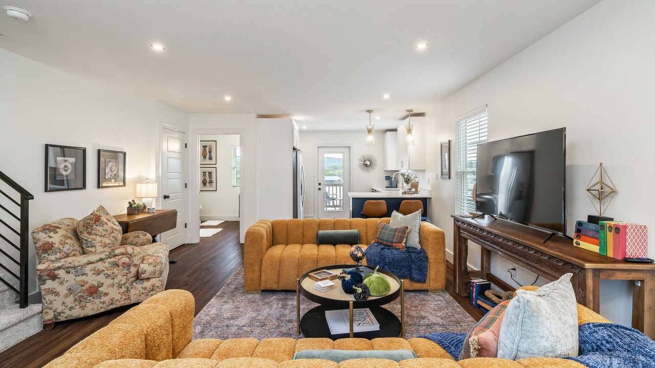 Photo of Livingroom in Powell