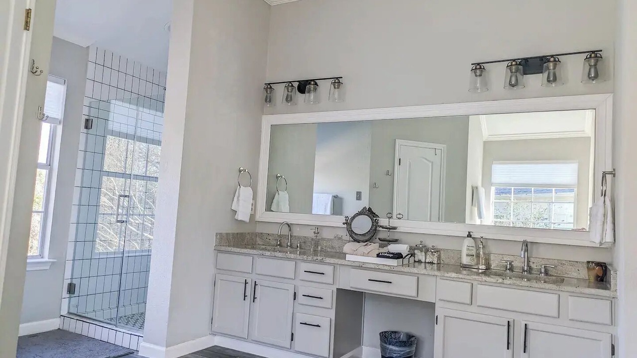 Photo of Bathroom in McNeil