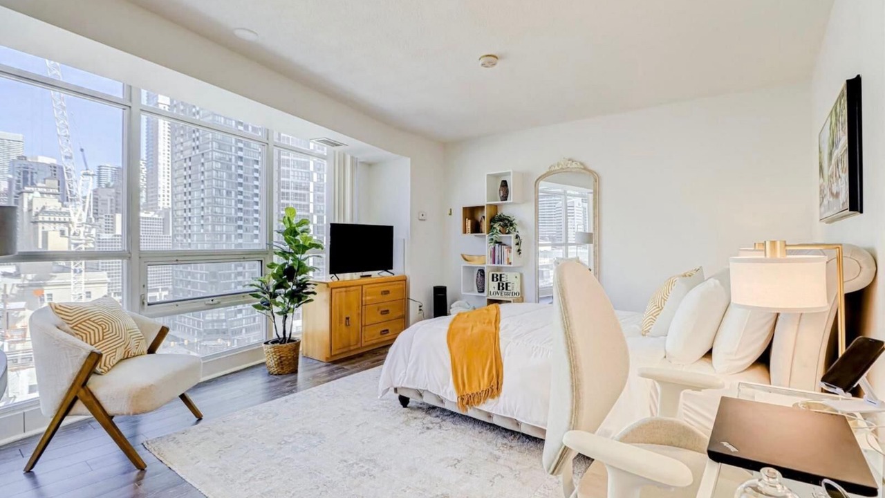 Photo of Bedroom in Downtown Toronto