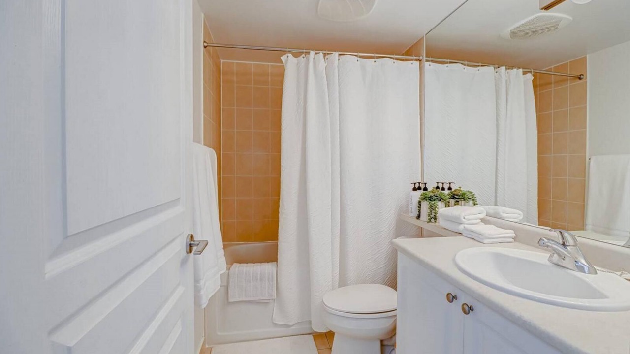 Photo of Bathroom in Downtown Toronto