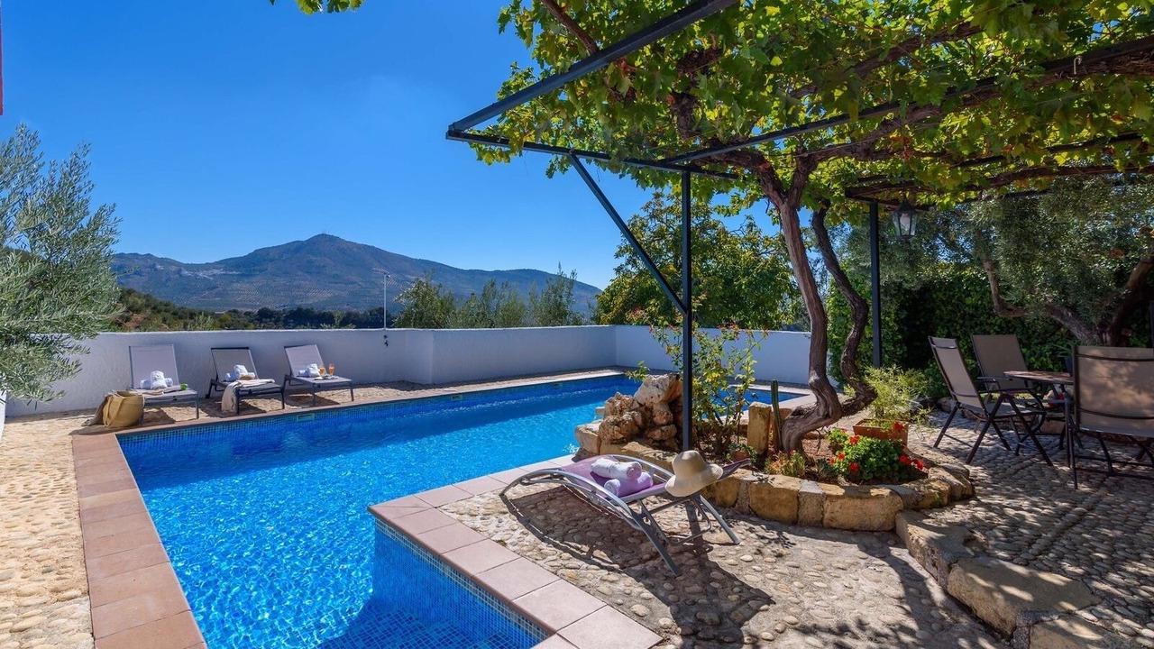 Photo of Outdoor in Huelma